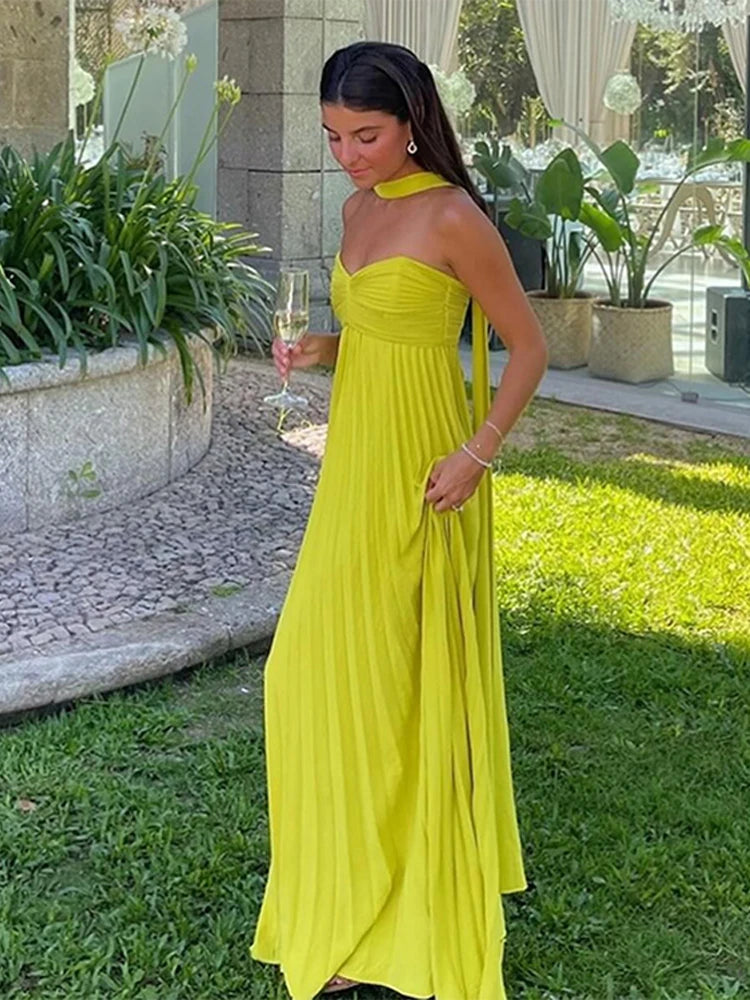 Vestido largo plisado sin tirantes para mujer, traje Sexy sin mangas con espalda descubierta para fiesta, ropa de noche para verano, novedad de 2024
