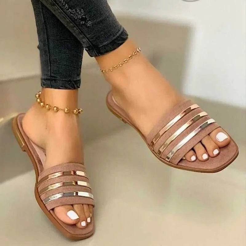 2023 nuevos zapatos para Mujer, Zapatillas básicas para Mujer, Zapatillas De verano para exteriores, Sandalias planas doradas ostentosas para Mujer, Zapatillas De Mujer