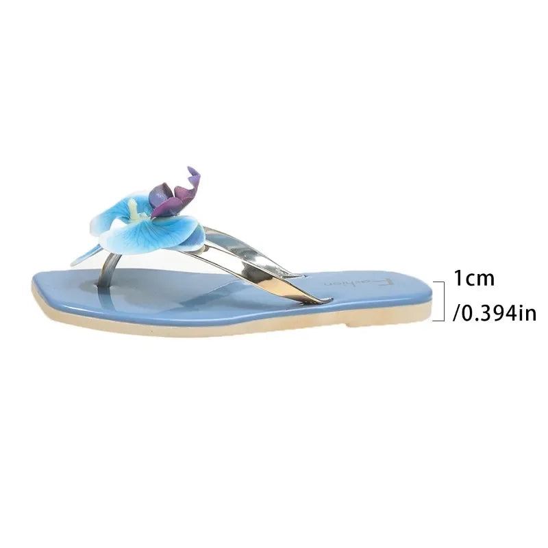 Nuevas chanclas, zapatillas para mujer, Sandalias planas con punta cuadrada de verano 2025, zapatillas informales para exteriores, zapatos de flores a la moda para mujer