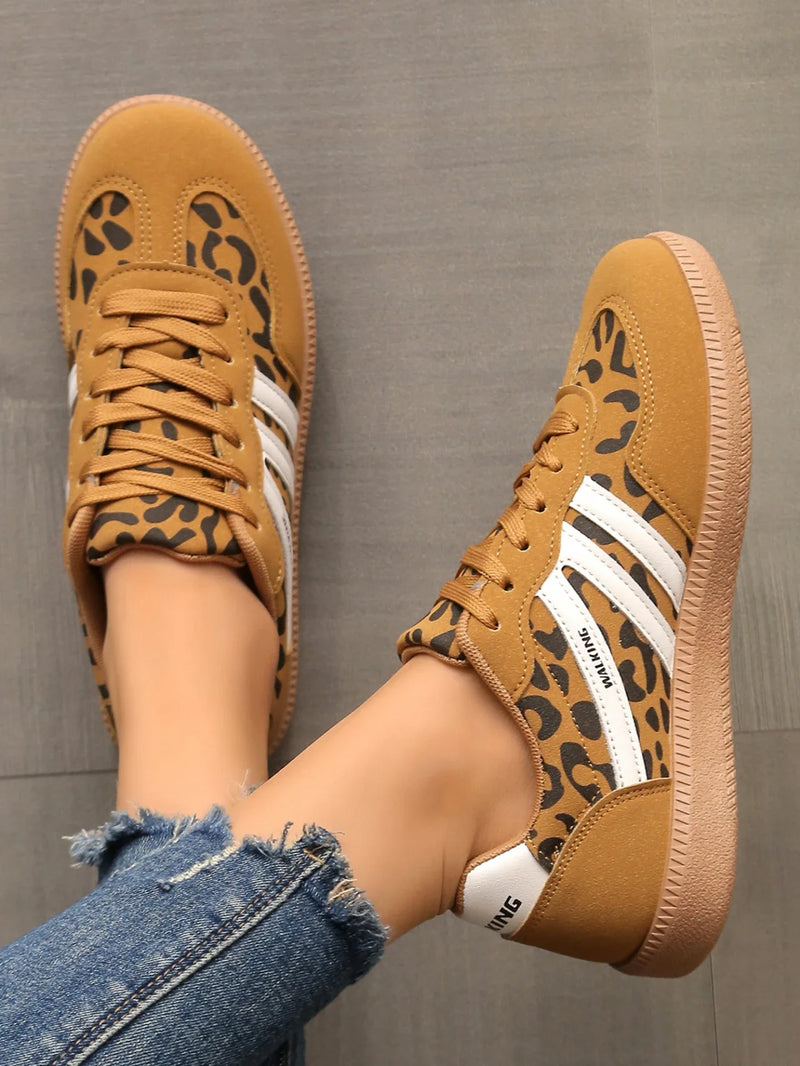 Zapatillas de deporte para mujer, mocasines planos de lujo, cómodos, suaves, ligeros, para exteriores, primavera 2025, 2025