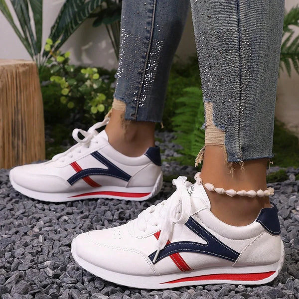 Zapatillas de deporte para mujer, zapatos de deportes nuevos, zapatos blancos pequeños para mujer, zapatillas cómodas a la moda, zapatos informales ligeros que combinan con todo