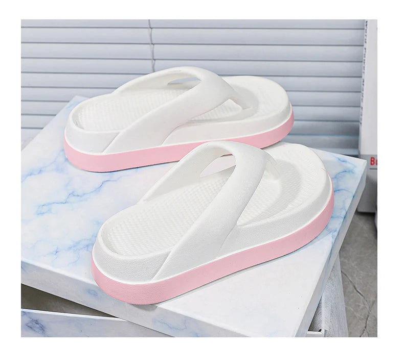 Chanclas de mujer Zapatos de diseño popular Tendencia 2024 Sandalias de plataforma casuales Zapatillas antideslizantes para exteriores Características únicas Sandalias planas