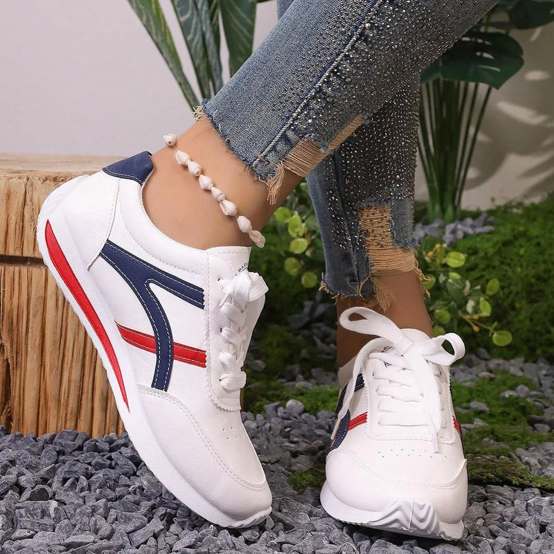 Zapatillas de deporte para mujer, zapatos de deportes nuevos, zapatos blancos pequeños para mujer, zapatillas cómodas a la moda, zapatos informales ligeros que combinan con todo